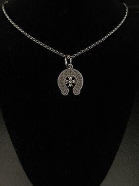 Chrome Hearts Floral Motif Horseshoe Tag Unisex Necklace
